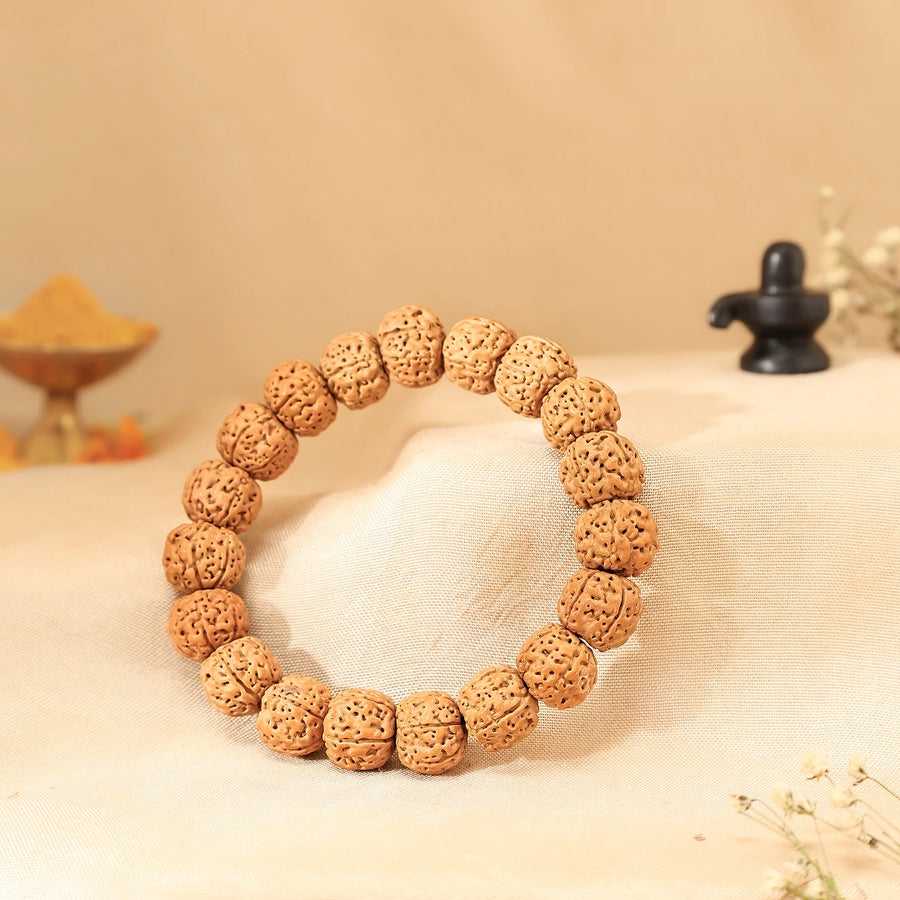 Original 5 Mukhi Rudraksha Bracelet for Meditation, Peace & Energy Protection(Unisex)