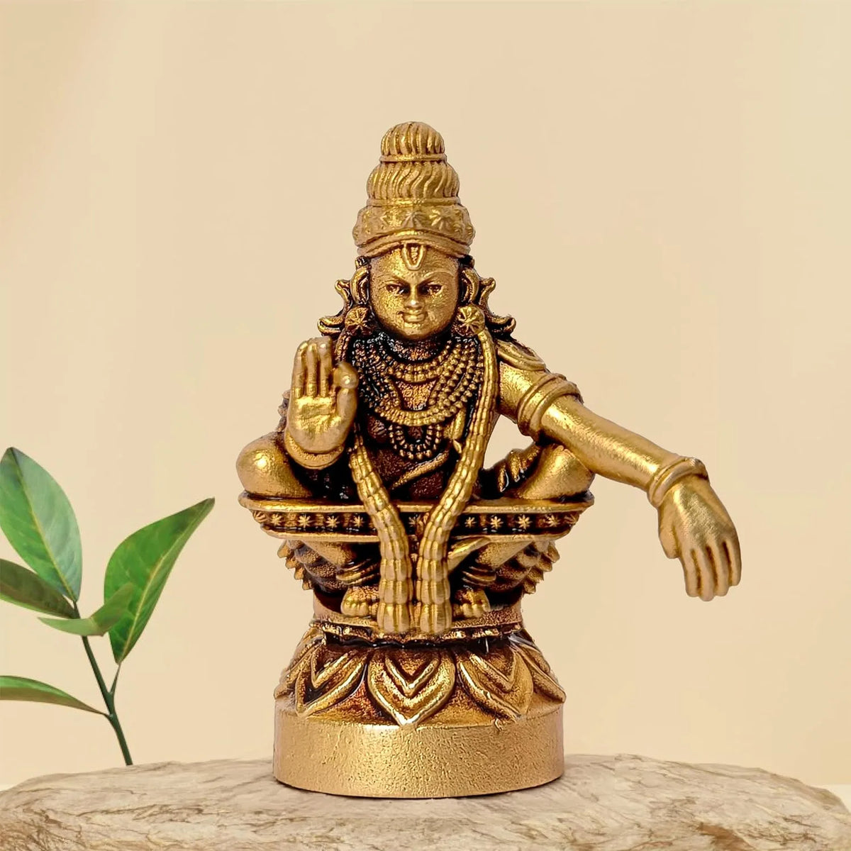Brass Lord Ayyappa Idol with Gold Finish – Handcrafted Swami Manikandan Murti for Daily Puja & Abhishekam